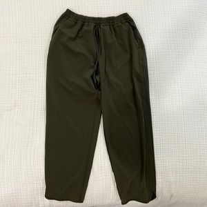 Lululemon Pants, size 2
